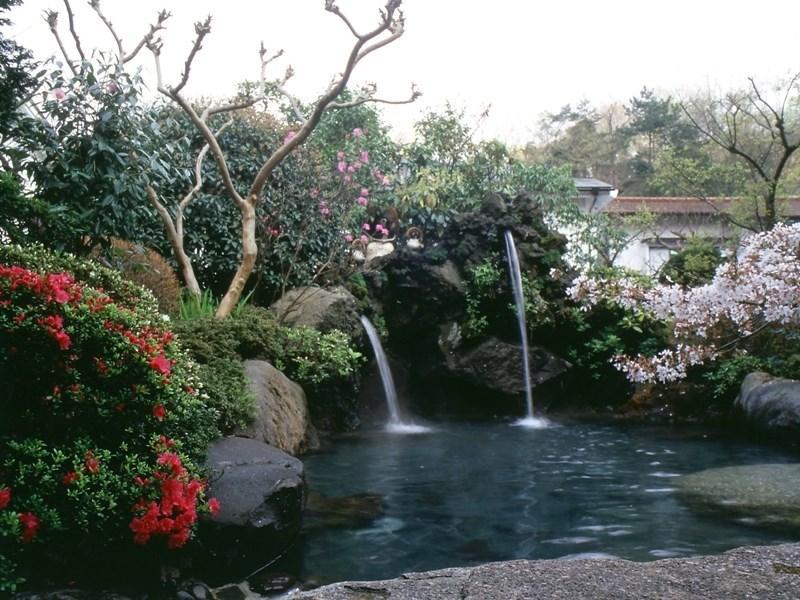 Motoyu Ryokan Ацуги Екстериор снимка
