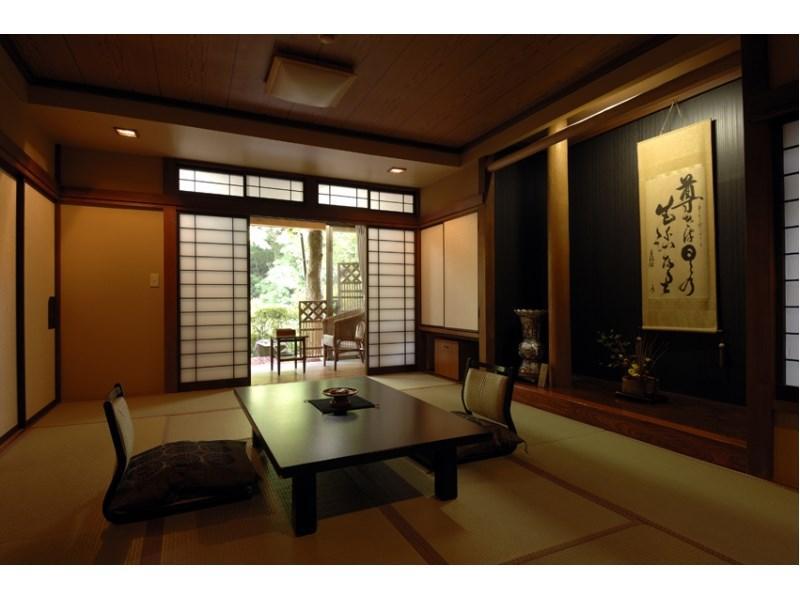 Motoyu Ryokan Ацуги Екстериор снимка