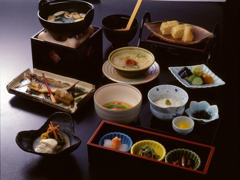 Motoyu Ryokan Ацуги Екстериор снимка