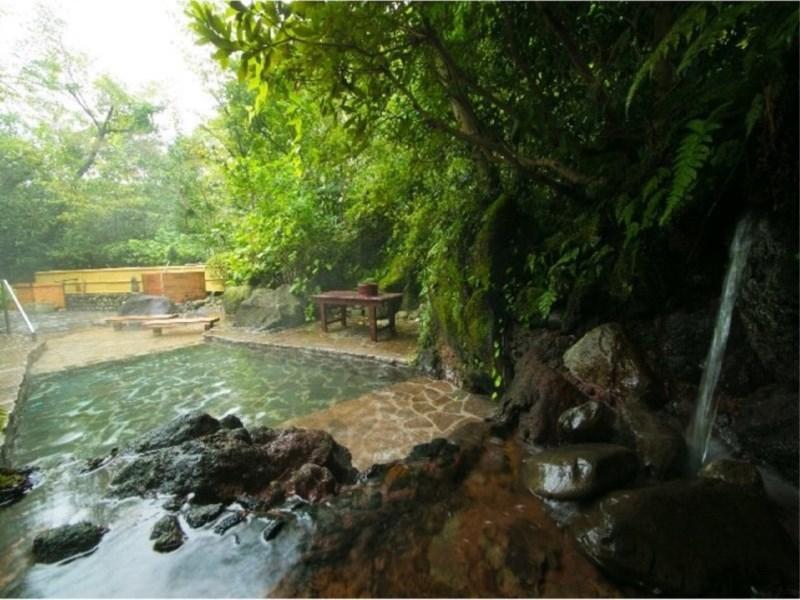 Motoyu Ryokan Ацуги Екстериор снимка